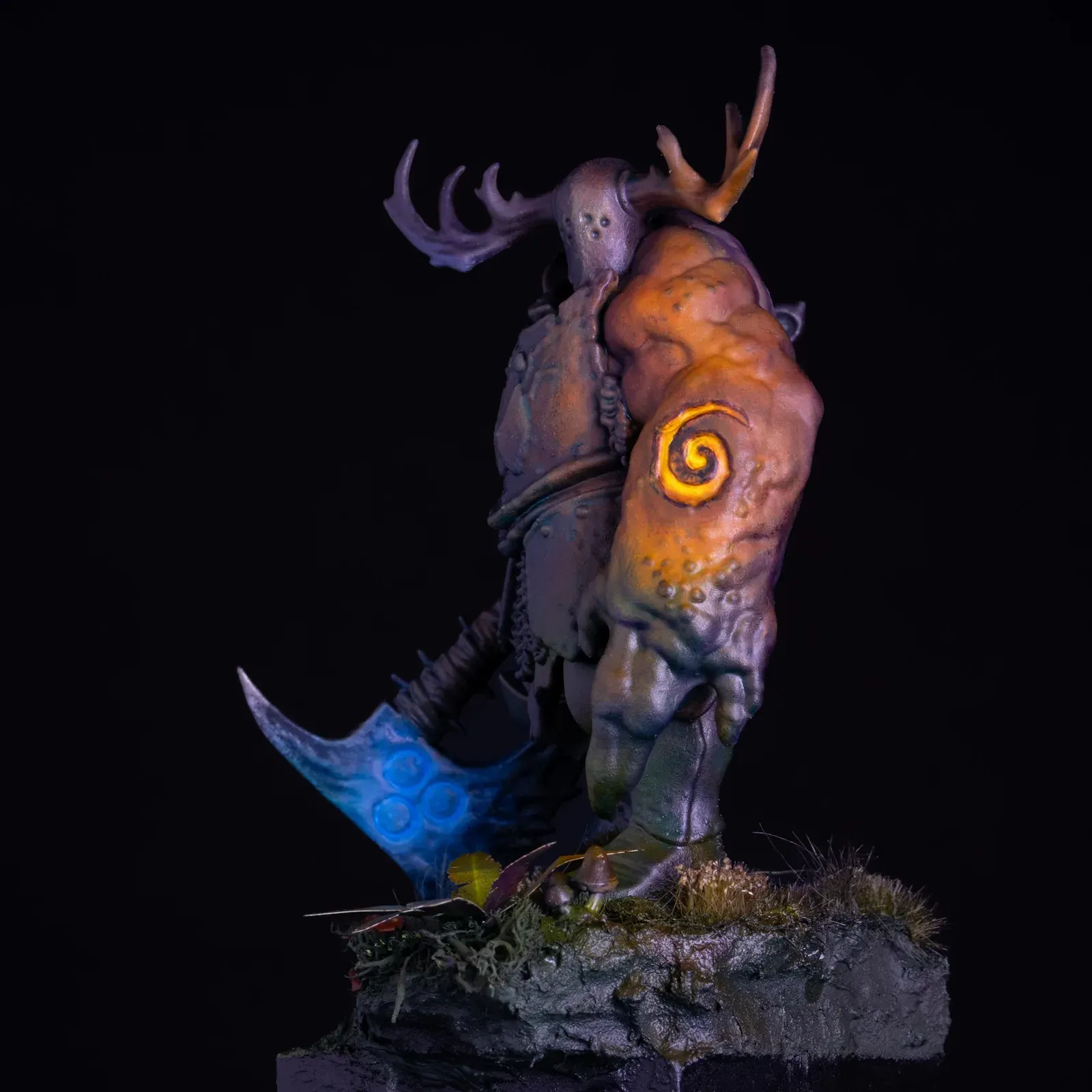 Mulgoth the Cleaver, detail of the base