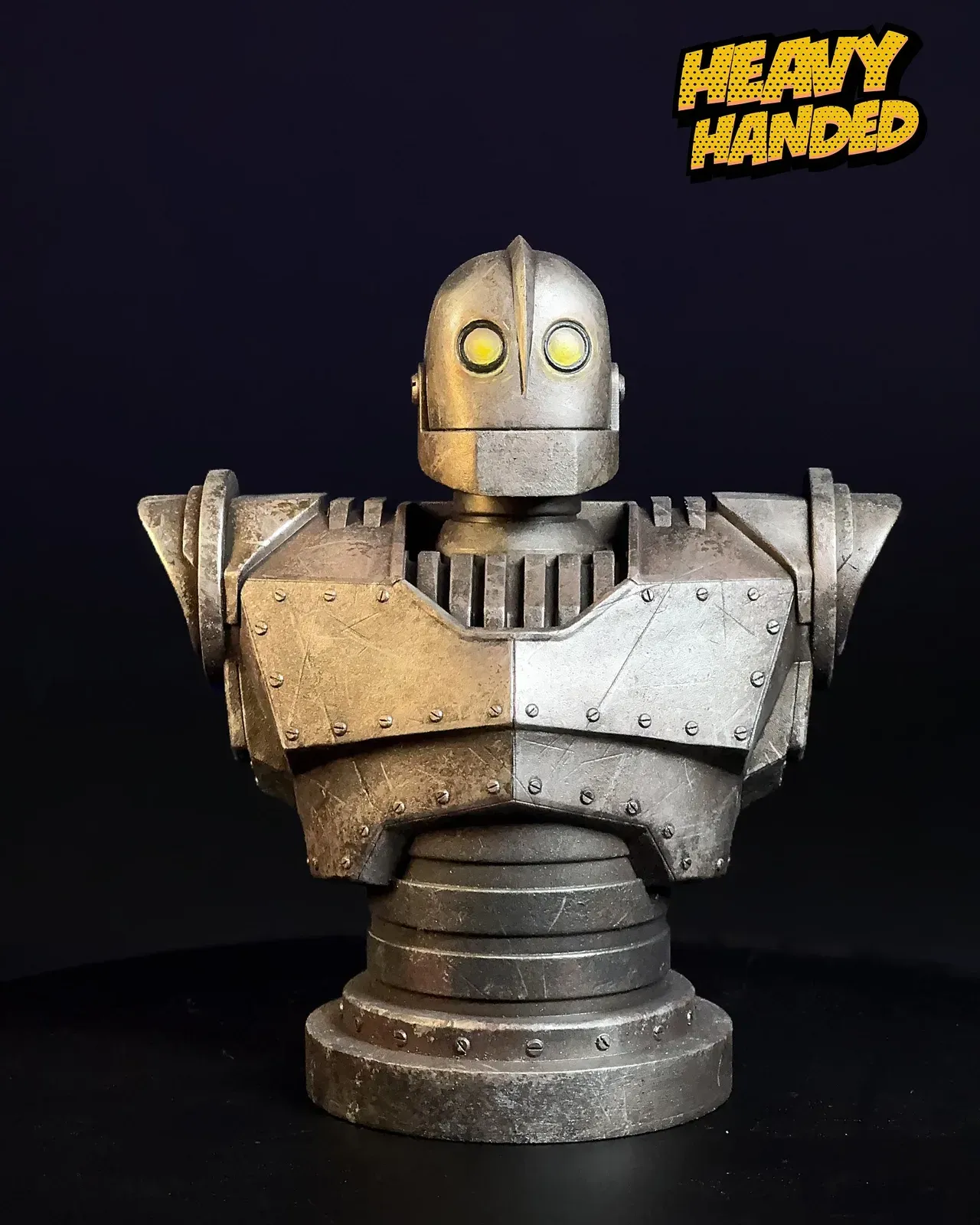 Iron Giant Bust — view 4